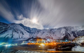 Into the Kazbegi